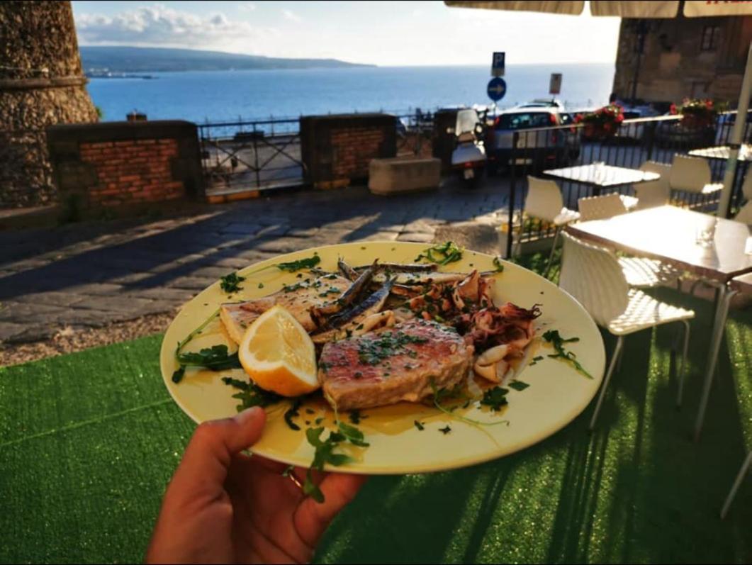 Murat Guesthouse Pizzo  Eksteriør bilde