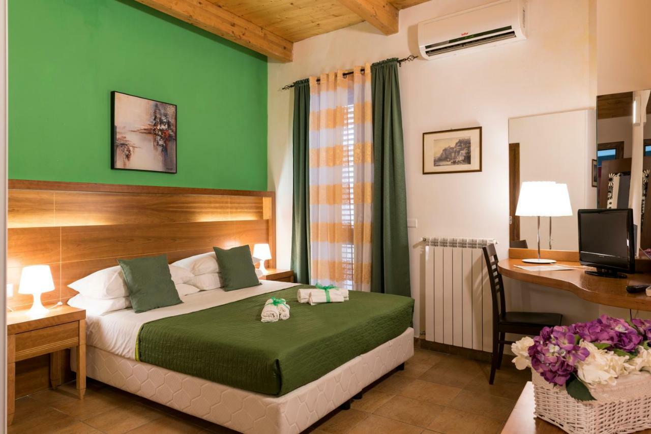 Murat Guesthouse Pizzo  Eksteriør bilde